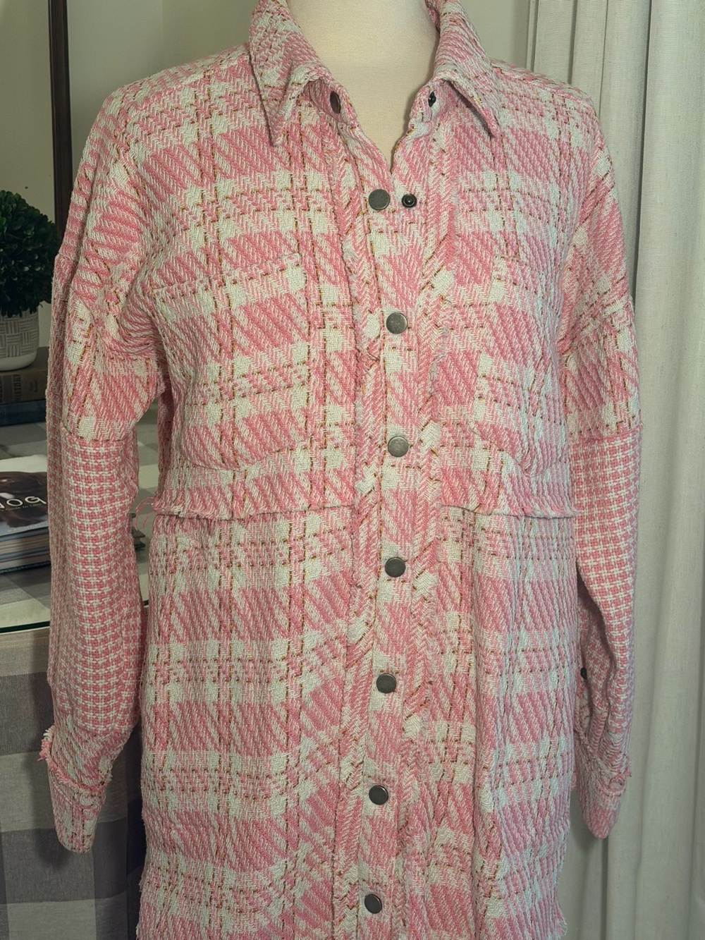 Fate Pink Plaid Tweed Jacket/Shacket with Frayed Fringe Trim. Sz. Small